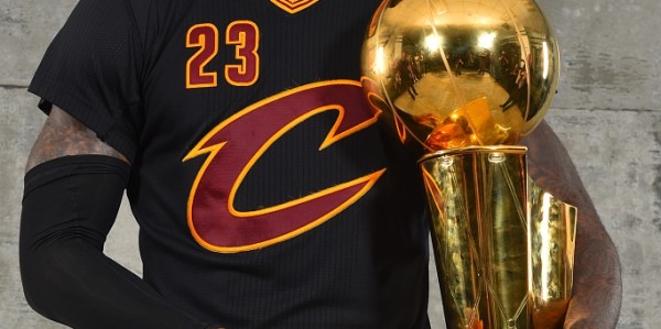 👀NBC记者：骑士对交易得到勒布朗-詹姆斯的兴趣不大