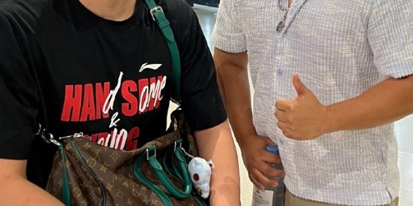 华体会在线登录-杨瀚森训练中眼部受击，从绵羊变熊猫引关注