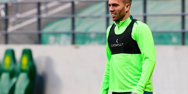 华体会hth官网入口-塞尔吉尼奥状态回升，近四场赛事送出四记助攻