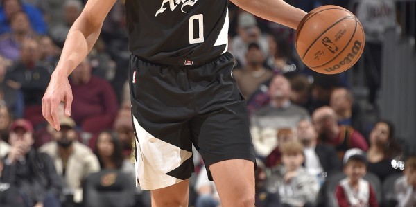 华体会hth官网入口-旧将！美记：快船和后卫杰森-普雷斯顿签下训练营合同