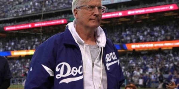 华体会体育登录入口-队记：新老板财力更雄厚 不会让湖人仅靠惯性前进